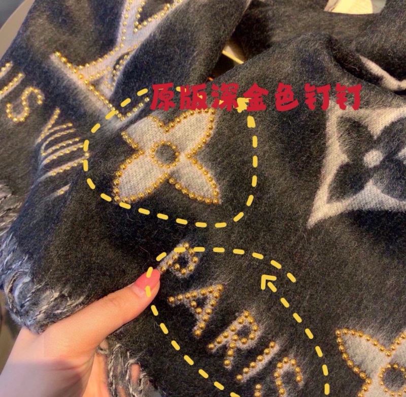 Louis Vuitton Scarf